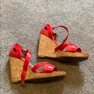 Size 7 Nine West red wedges